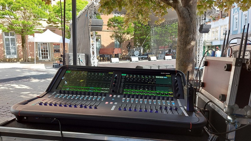 Mischpult Allen&Heath Avantis mieten bei Light-A-Sound Veranstaltungstechnik in Troisdorf